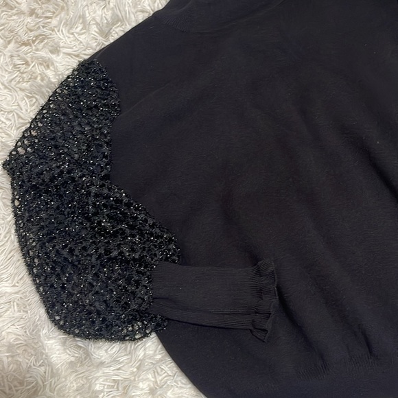 Black Sweater - Picture 3 of 3